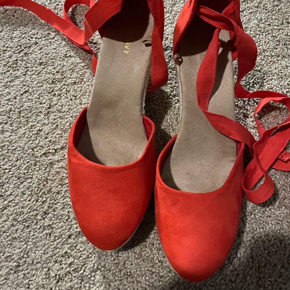 Old navy wedges
